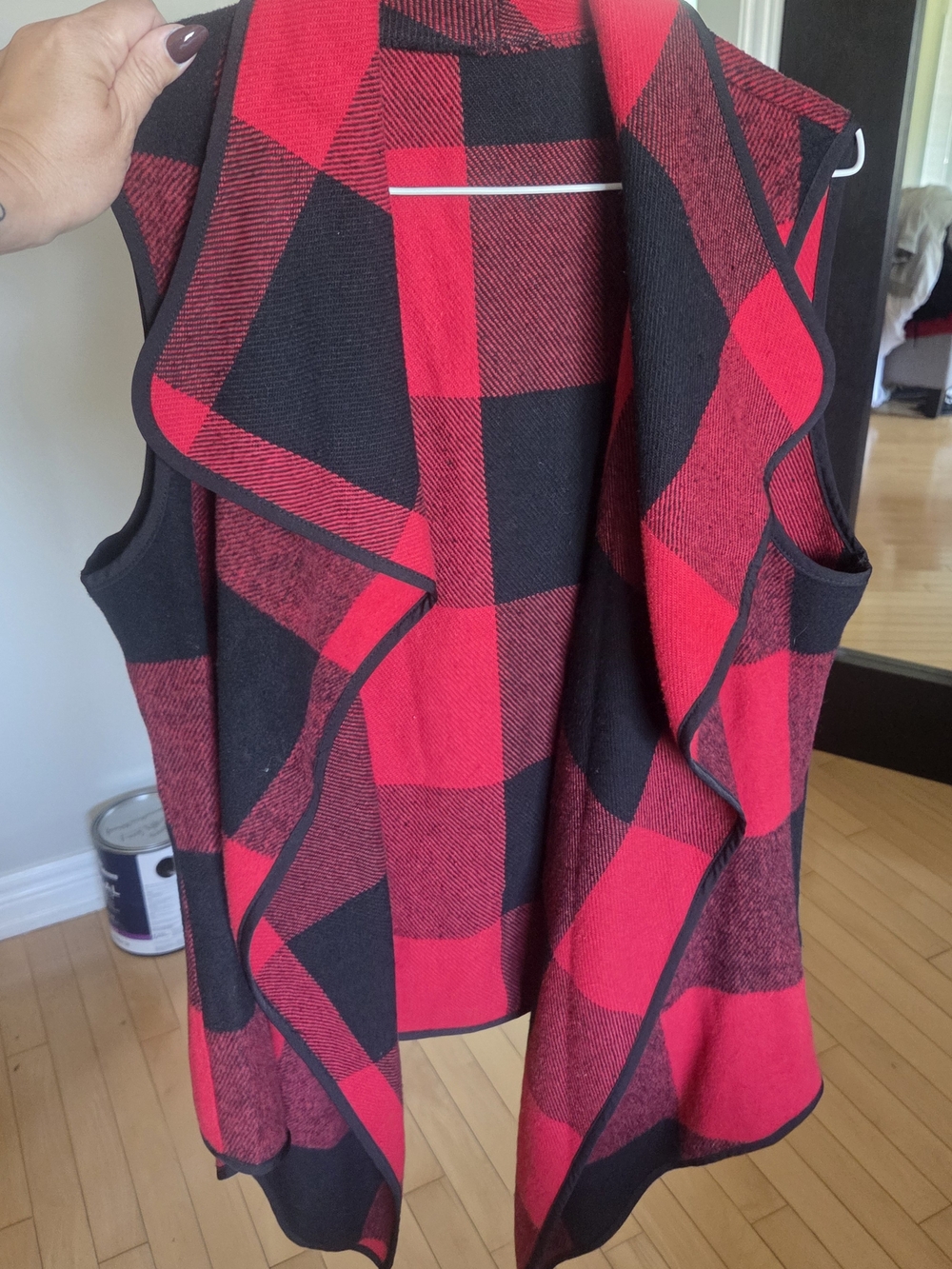 SHEIN Red and Black Plaid Knit Vest